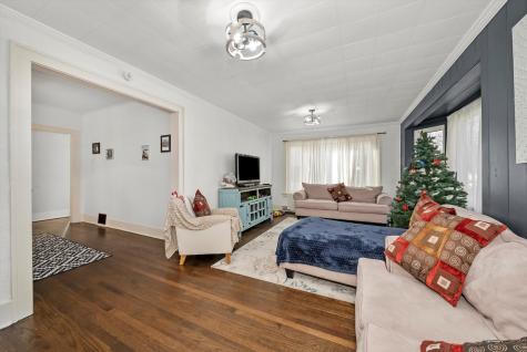 6514 Sinclair Avenue Berwyn IL 60402