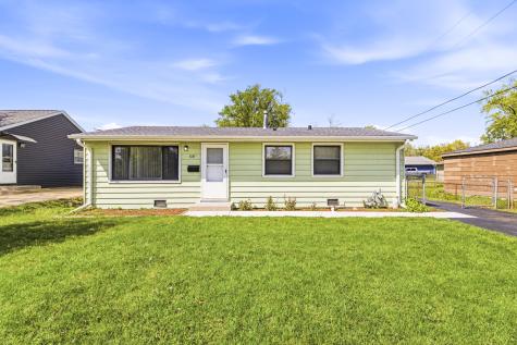 58 Golfview Lane Carpentersville IL 60110