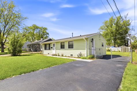58 Golfview Lane Carpentersville IL 60110