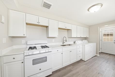 58 Golfview Lane Carpentersville IL 60110