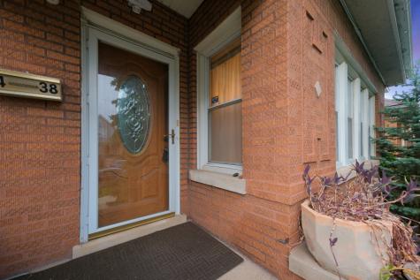 5438 West Melrose Street Chicago IL 60641