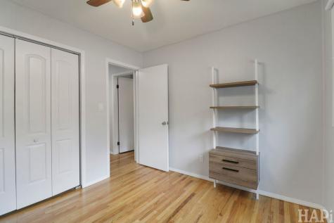 201 Berkshire Drive Crystal Lake IL 60014