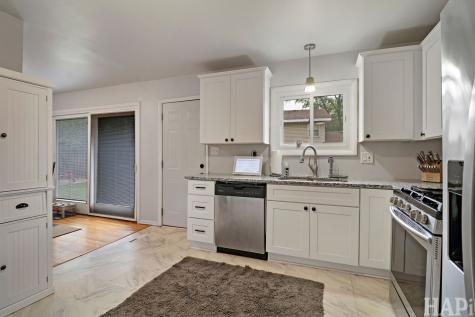 201 Berkshire Drive Crystal Lake IL 60014