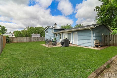 201 Berkshire Drive Crystal Lake IL 60014