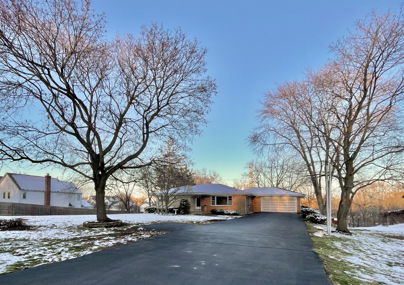1243 North Il Route 21 Gurnee IL 60031