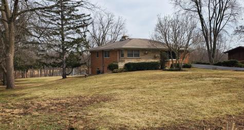 1243 North Il Route 21 Gurnee IL 60031