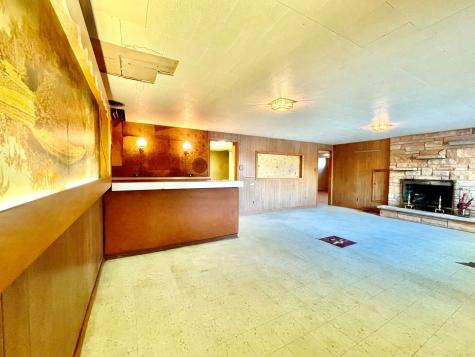 1243 North Il Route 21 Gurnee IL 60031