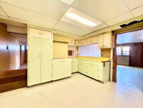 1243 North Il Route 21 Gurnee IL 60031