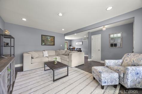 291 Clearmont Drive Elk Grove Village IL 60007