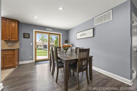 291 Clearmont Drive Elk Grove Village IL 60007