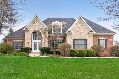 910 Freedom Circle Sycamore IL 60178