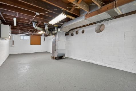 639 Dunbar Street Beecher IL 60401