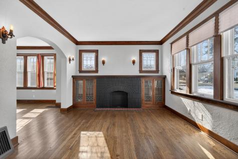 639 Dunbar Street Beecher IL 60401