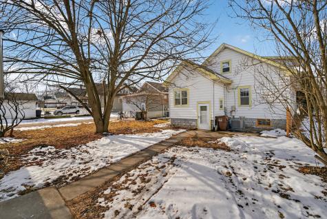 639 Dunbar Street Beecher IL 60401
