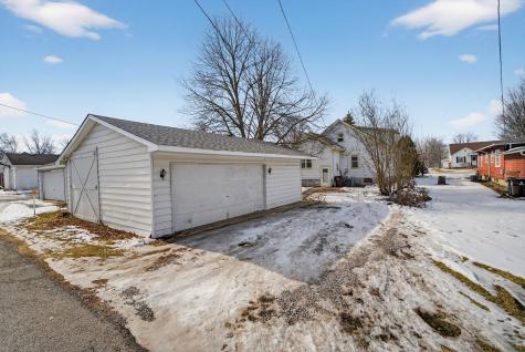 639 Dunbar Street Beecher IL 60401