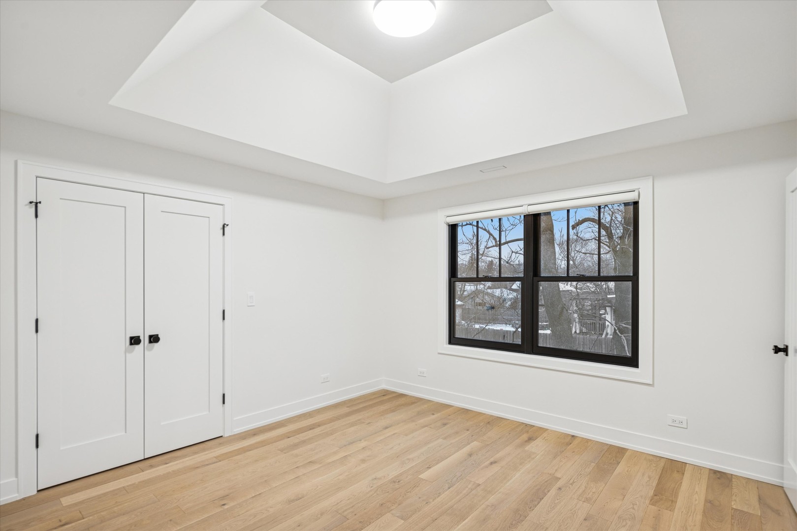 284 North Highland Avenue Elmhurst IL 60126