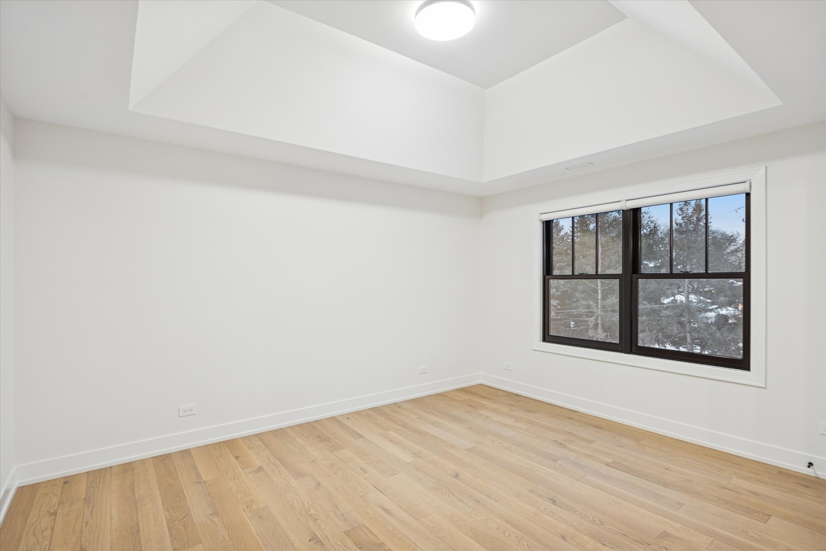 284 North Highland Avenue Elmhurst IL 60126