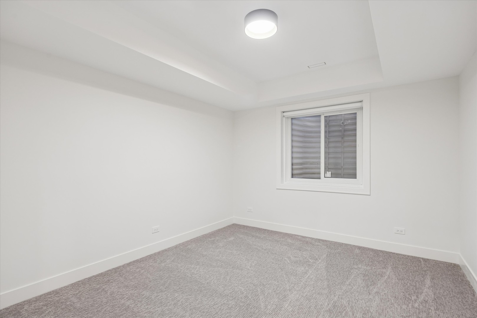 284 North Highland Avenue Elmhurst IL 60126