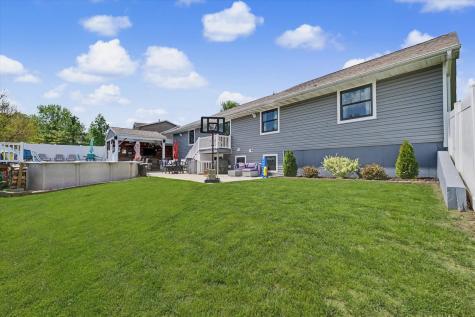 808 Cedar Ridge Court Mahomet IL 61853