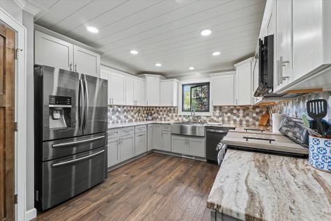 808 Cedar Ridge Court Mahomet IL 61853