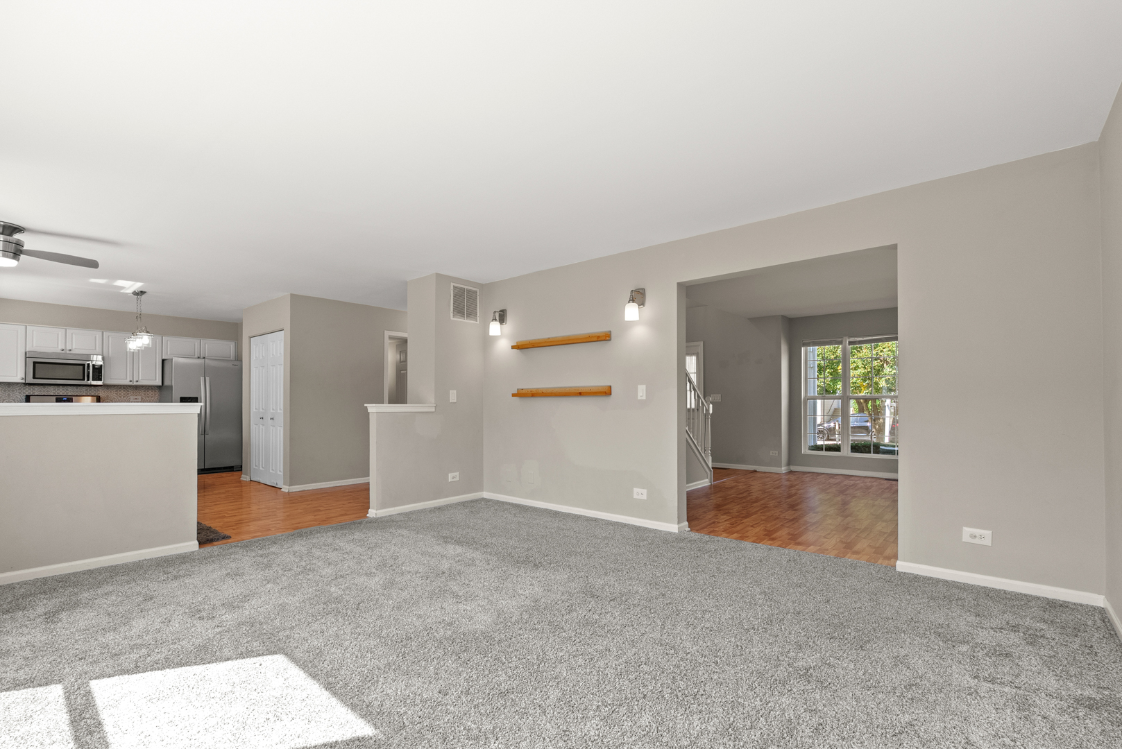 531 Hillcrest Drive Bolingbrook IL 60440