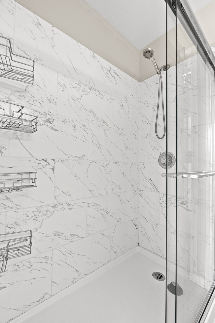 531 Hillcrest Drive Bolingbrook IL 60440