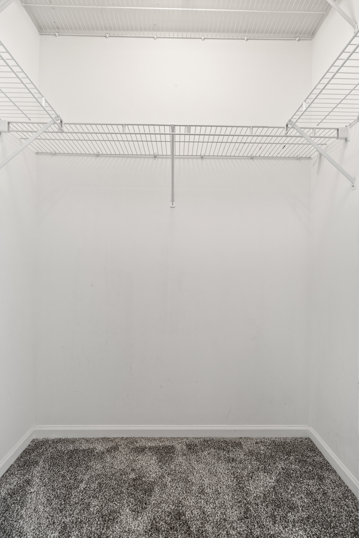 531 Hillcrest Drive Bolingbrook IL 60440