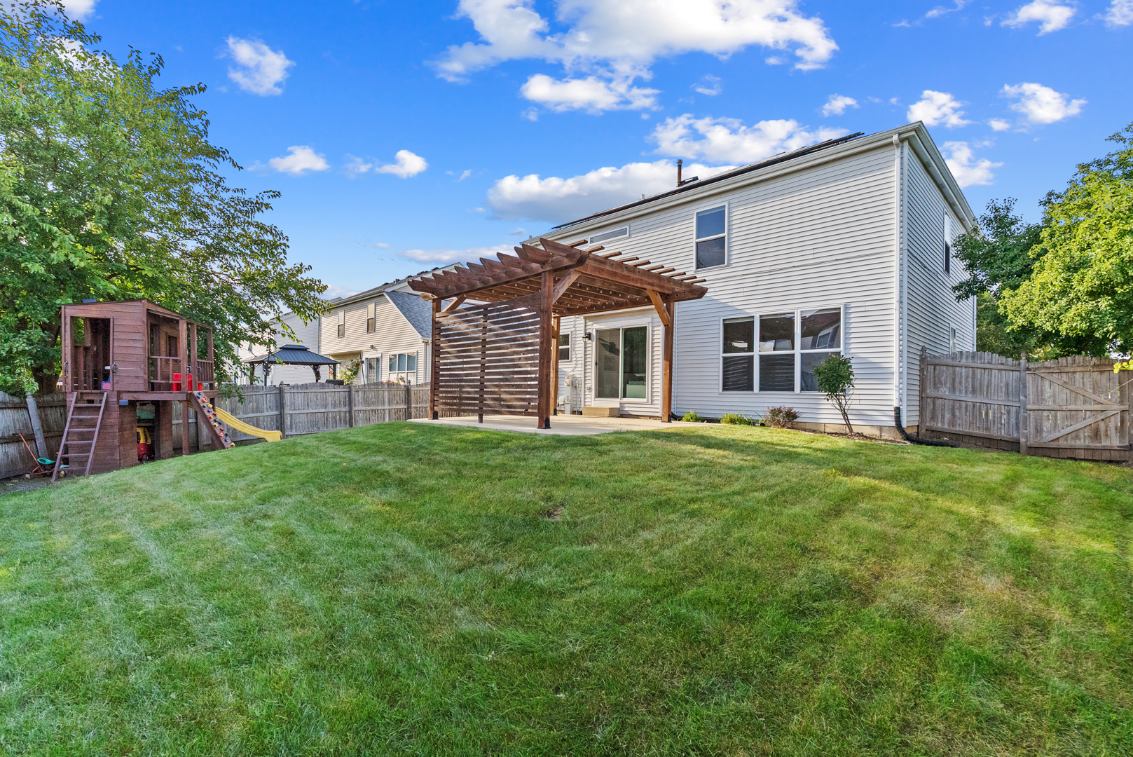 531 Hillcrest Drive Bolingbrook IL 60440