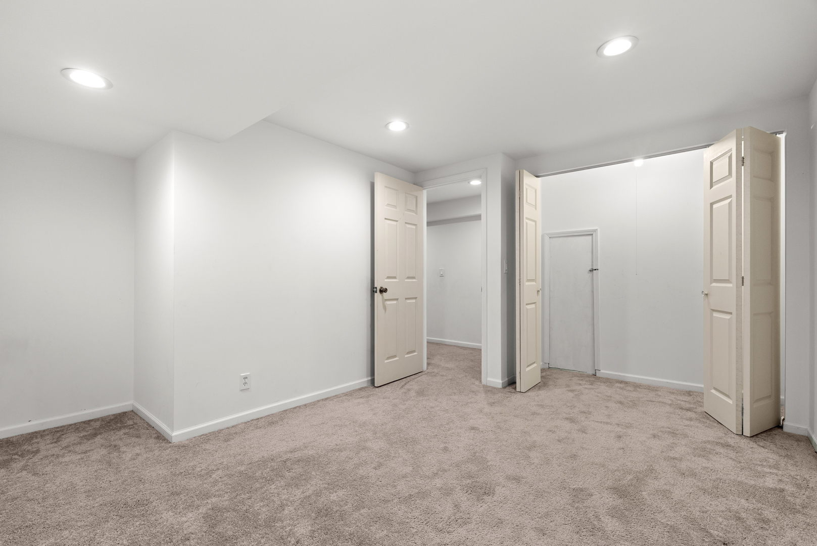 531 Hillcrest Drive Bolingbrook IL 60440