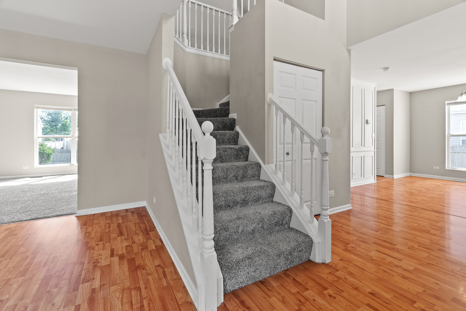 531 Hillcrest Drive Bolingbrook IL 60440