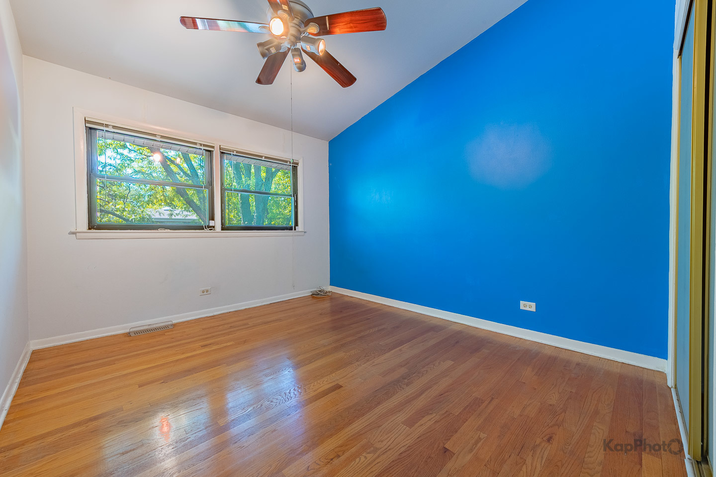 22 North Dee Road Park Ridge IL 60068