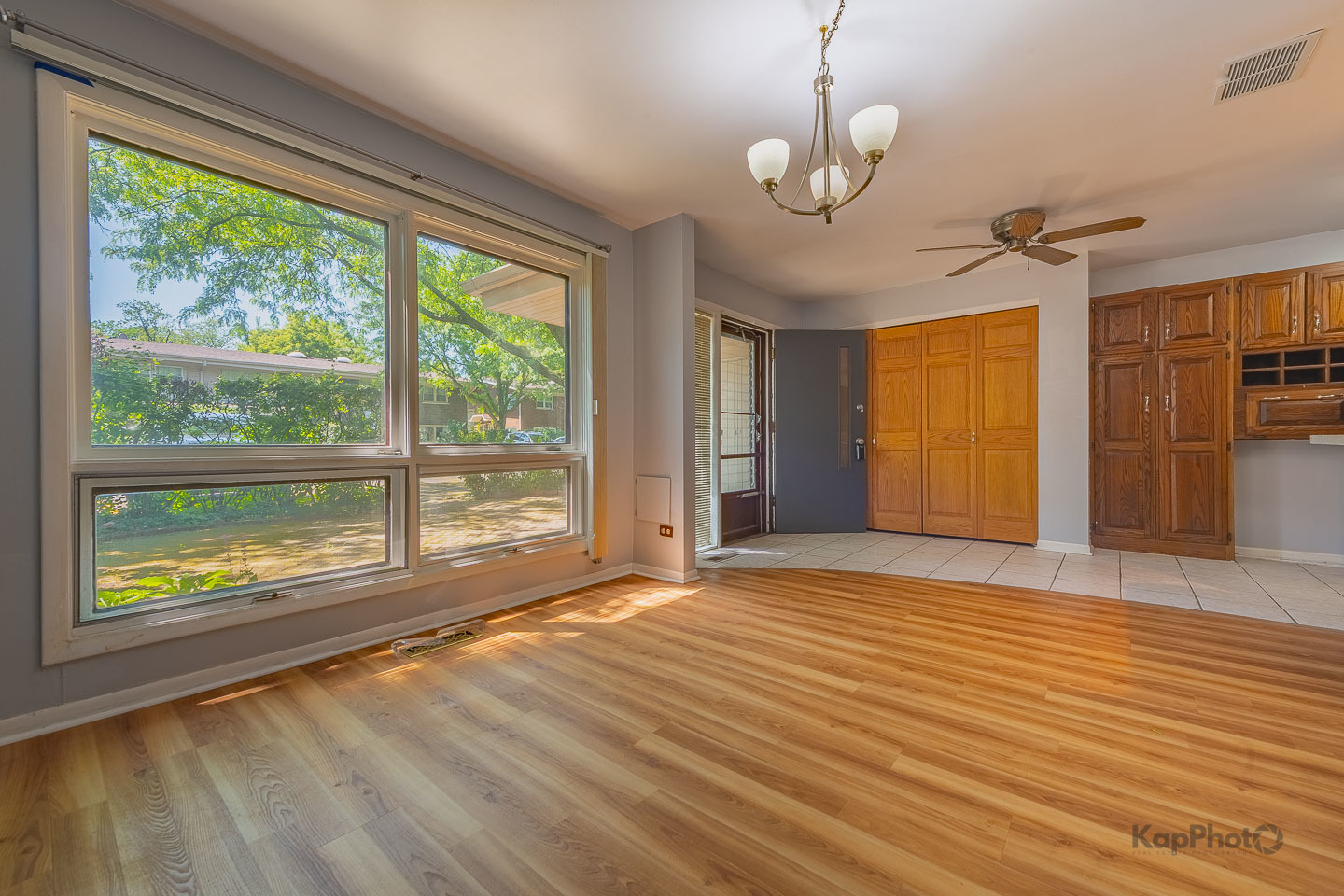 22 North Dee Road Park Ridge IL 60068