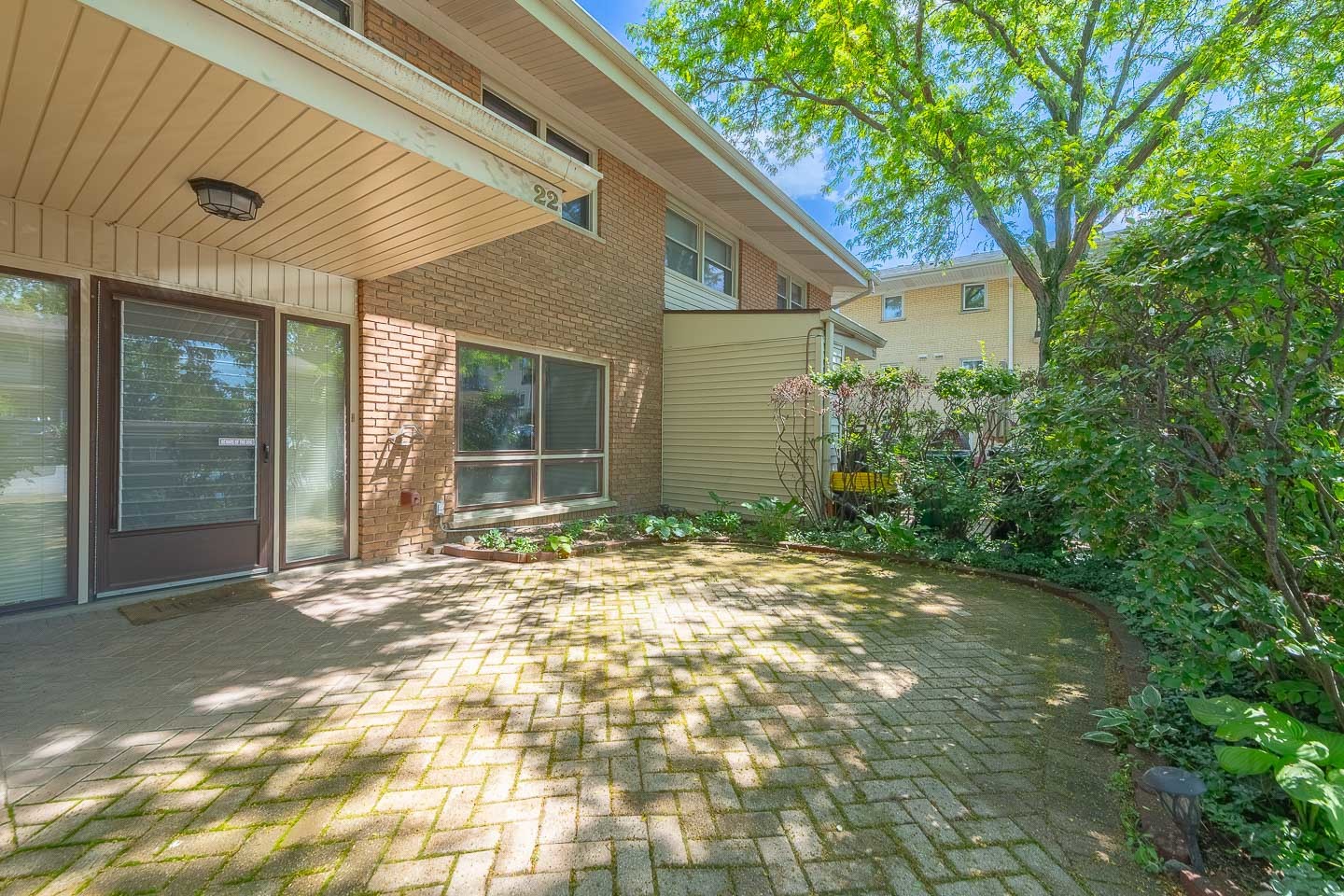 22 North Dee Road Park Ridge IL 60068