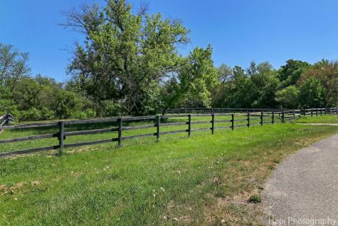 23 West County Line Road Barrington Hills IL 60010