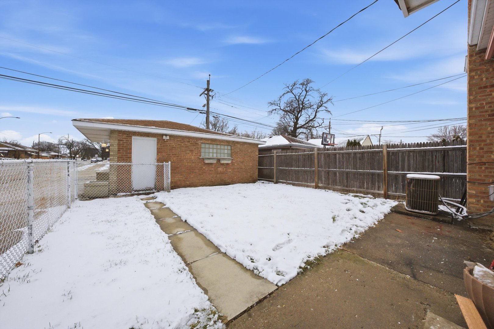 3701 West 80th Street Chicago IL 60652