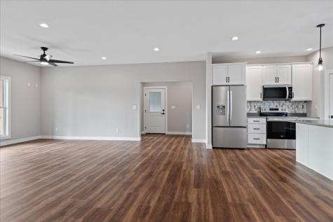 14 Willow Street Bethany IL 61914