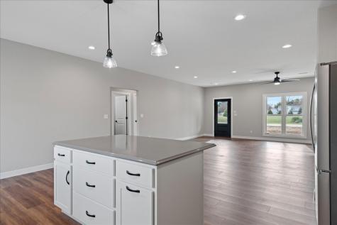 14 Willow Street Bethany IL 61914
