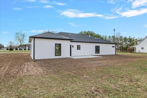 14 Willow Street Bethany IL 61914