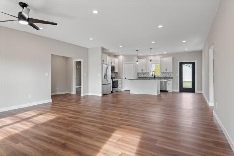 14 Willow Street Bethany IL 61914