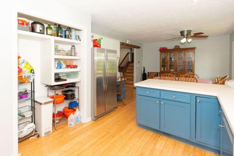10594 Grover Oaks Road Roscoe IL 61073