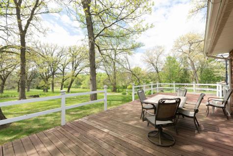 10594 Grover Oaks Road Roscoe IL 61073
