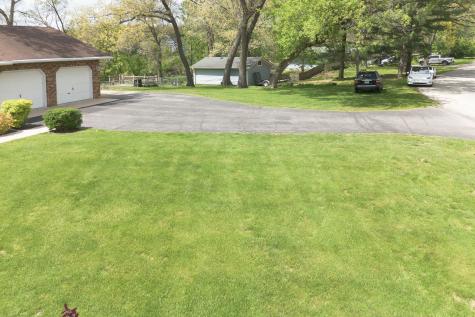 10594 Grover Oaks Road Roscoe IL 61073