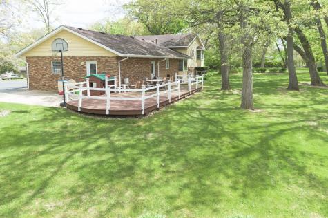 10594 Grover Oaks Road Roscoe IL 61073