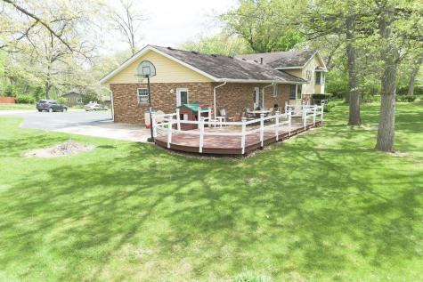 10594 Grover Oaks Road Roscoe IL 61073