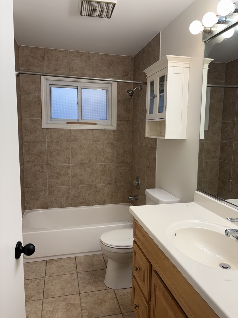 883 South York Street Elmhurst IL 60126