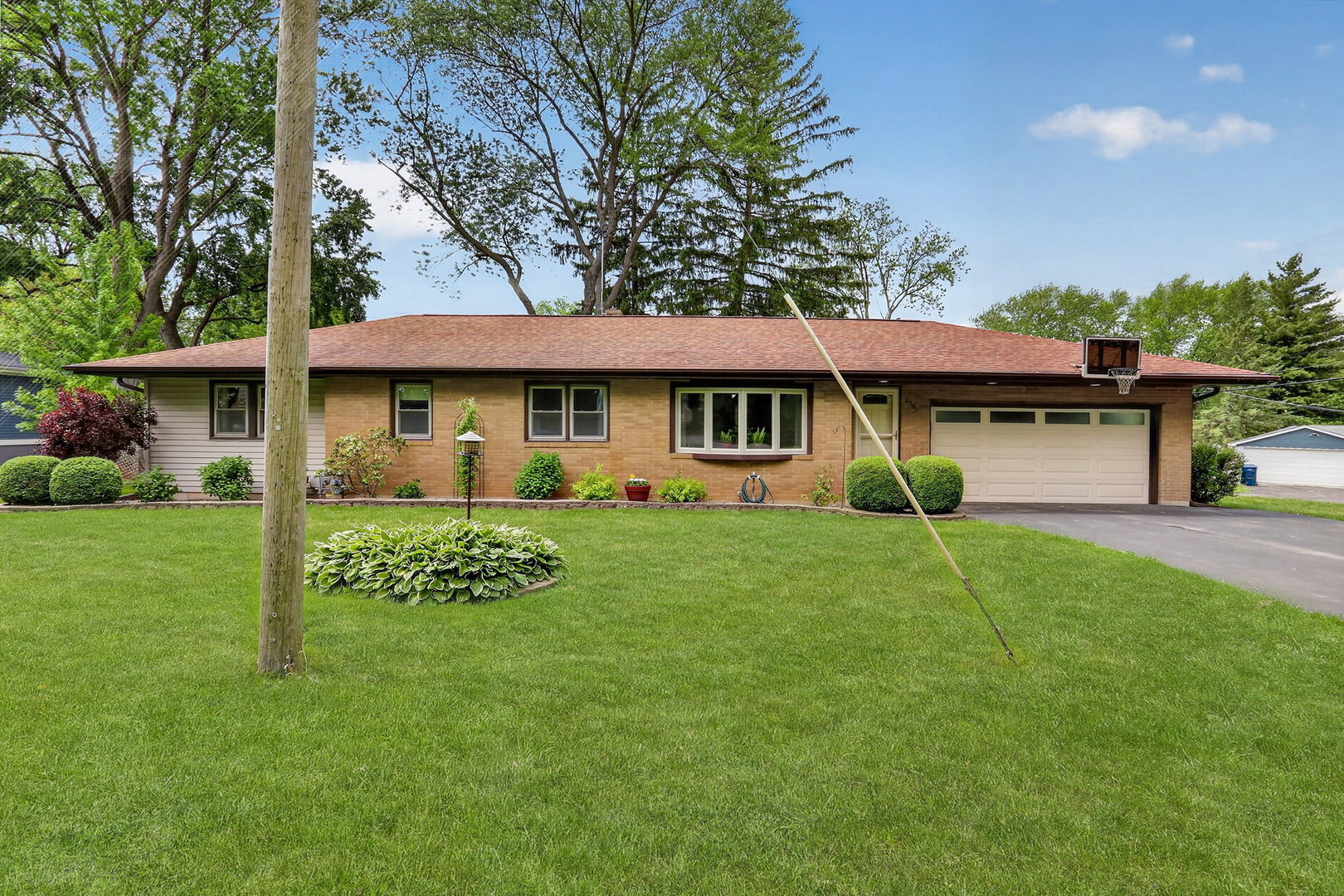 2501 South Vaupell Drive Mchenry IL 60051