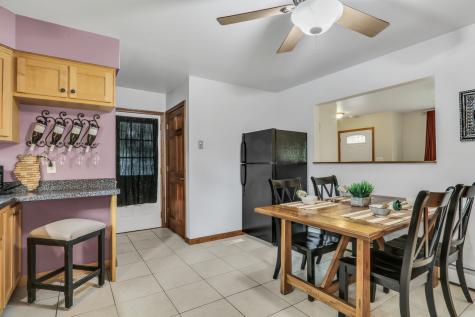 2501 South Vaupell Drive Mchenry IL 60051