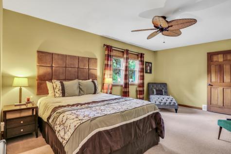 2501 South Vaupell Drive Mchenry IL 60051
