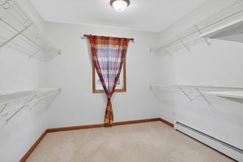 2501 South Vaupell Drive Mchenry IL 60051