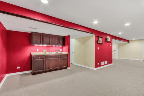 2501 South Vaupell Drive Mchenry IL 60051